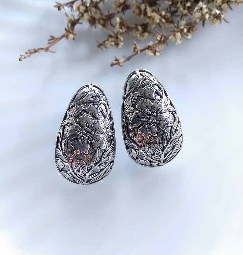 Vintage Jewelry 西洋古董飾品 銀色調 壓花紋 夾式耳環