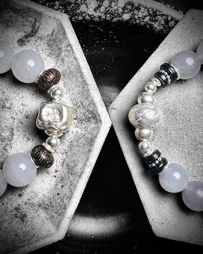 和田煙青玉 銀製手串