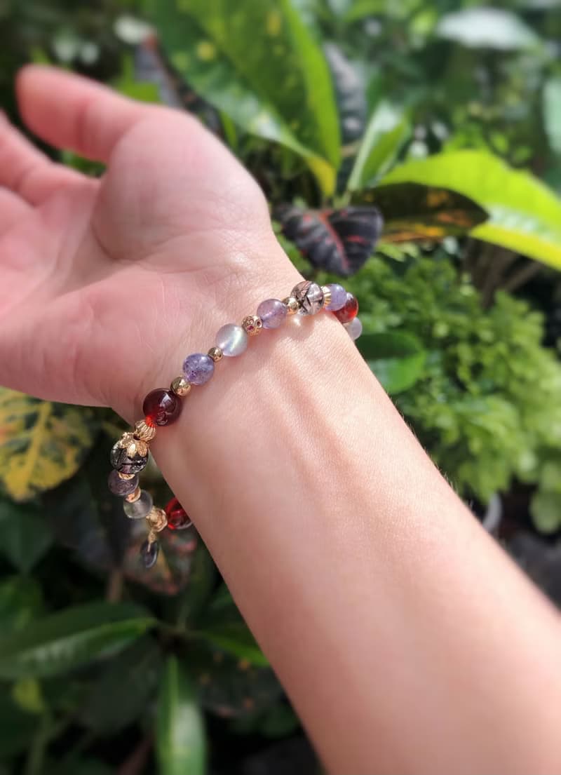 黑髮晶、橙石榴、血滴菫青石 天然石手鍊