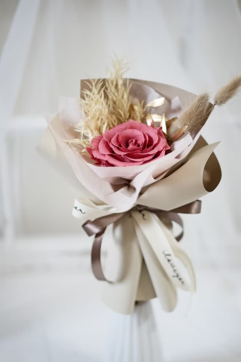 單隻小花束/永生玫瑰花