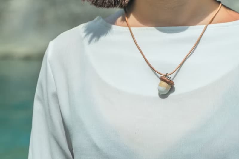擴香項鍊 秋季霧面白樹脂栓木橡果