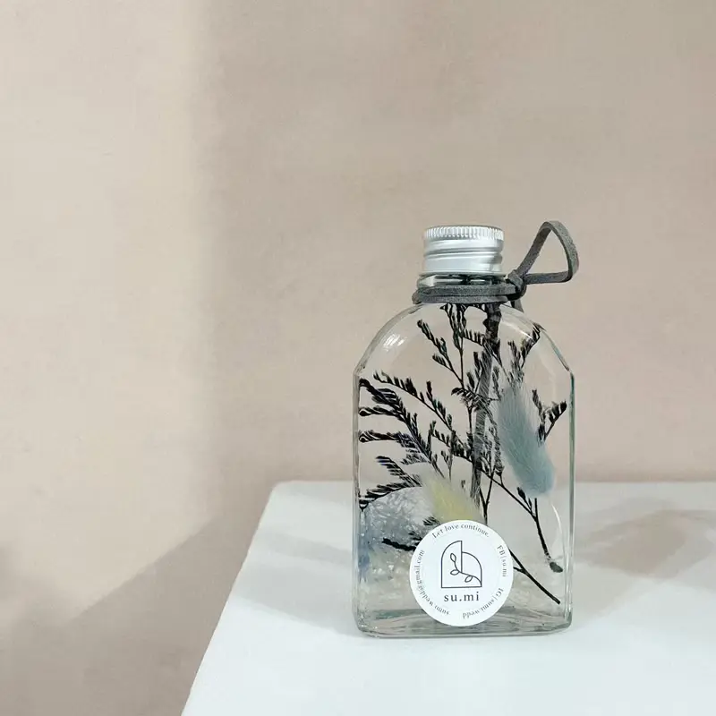 獨舞日念 x 浮游花瓶 x 煙灰藍