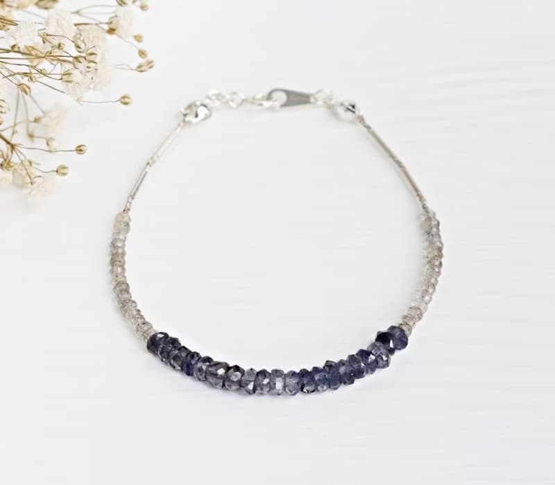 <摯愛>堇青石x拉長石 925純銀手鍊 12月誕生石 Lolite silver bracelet 輕珠寶 母親節 情人節 生日禮物 紀念日 宴會 party 交換禮物 聖誕節