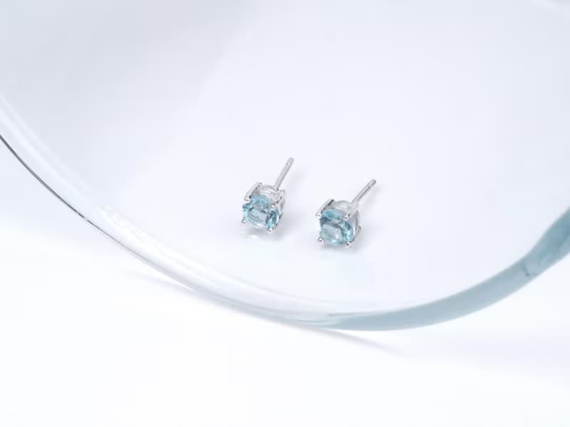 初雪 | 拓帕石 簡約圓形 單鑽爪鑲 耳環 耳針 生日禮物 畢業 職場