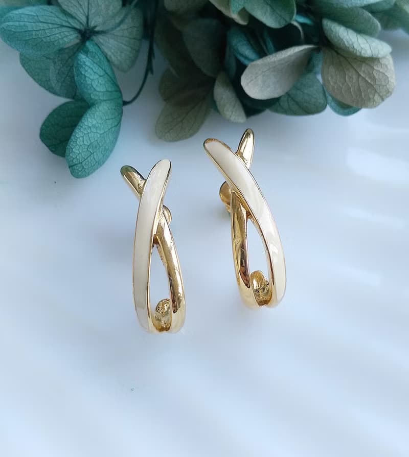 Vintage Jewelry 西洋古董飾品 TRIFARI 簡約 C圈 琺瑯 針式耳環