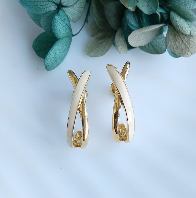 Vintage Jewelry 西洋古董飾品 TRIFARI 簡約 C圈 琺瑯 針式耳環