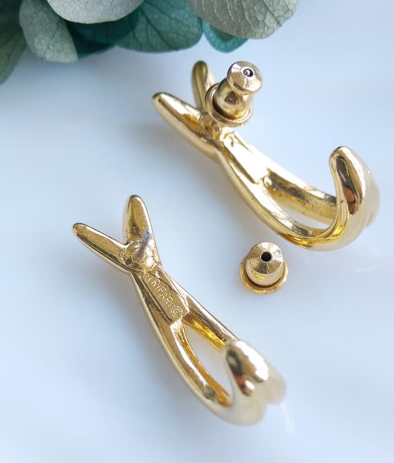 Vintage Jewelry 西洋古董飾品 TRIFARI 簡約 C圈 琺瑯 針式耳環