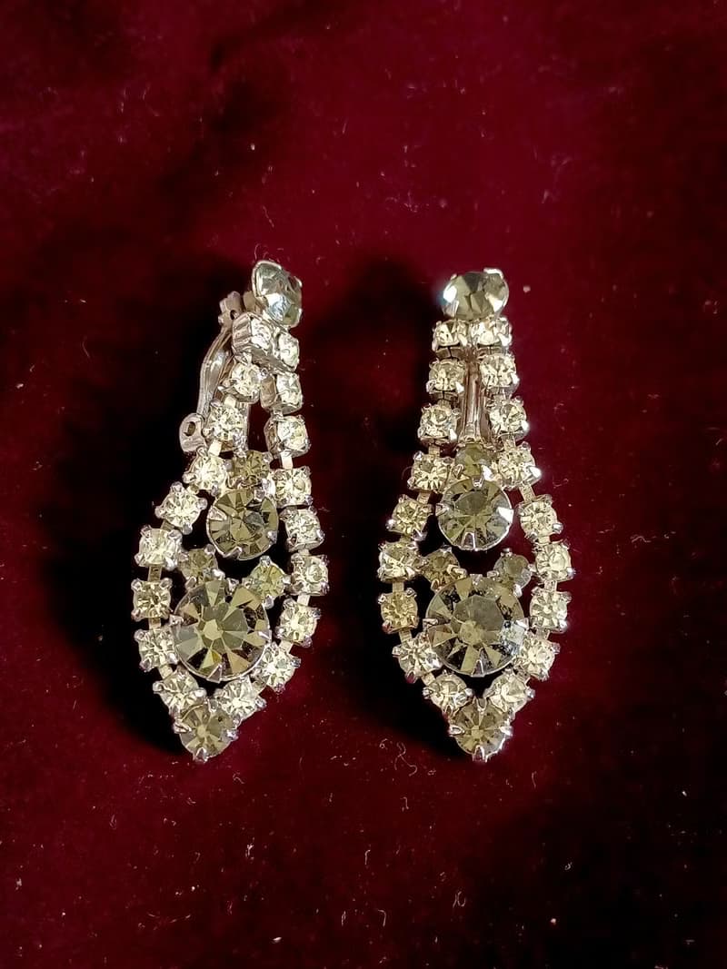 vintage jewelry 氣質佳人垂墜茶色萊茵鑽 夾式耳環