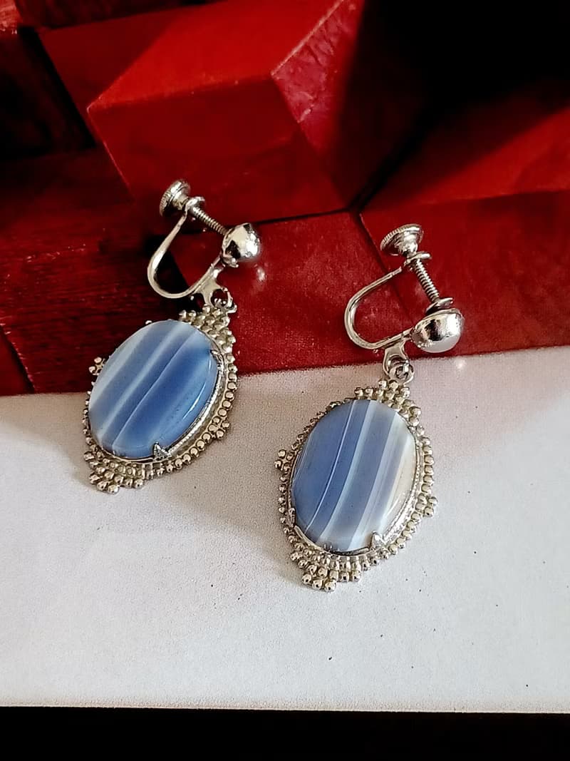 vintage jewelry  典雅銀色底垂墜流紋石 夾式耳環