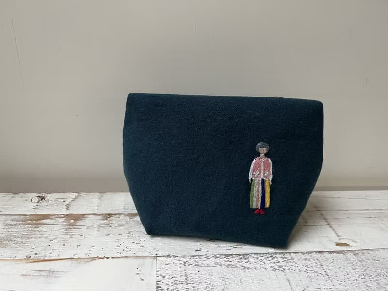 fingirl1000-NO.278一股刺繡旅行小窗包-1000枚女子展