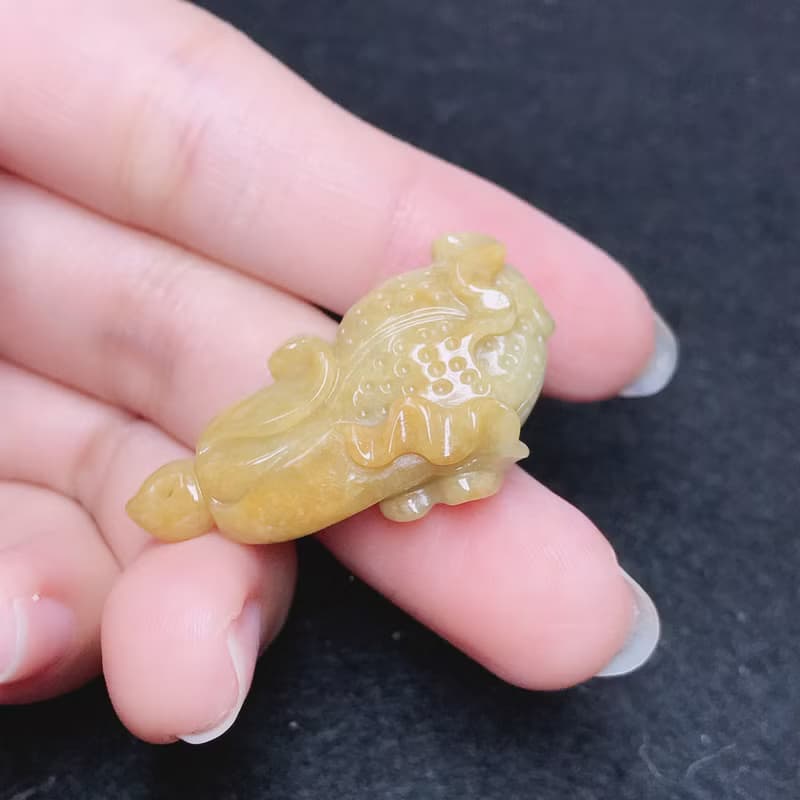 飄黃翡翠巧雕白菜 | 天然緬甸A貨翡翠 | 送禮