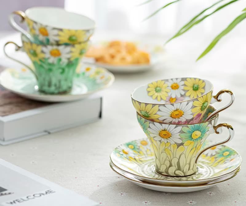 英國Aynsley 雛菊系列 組合優惠價 骨瓷小蠻腰咖啡杯盤組+餐盤