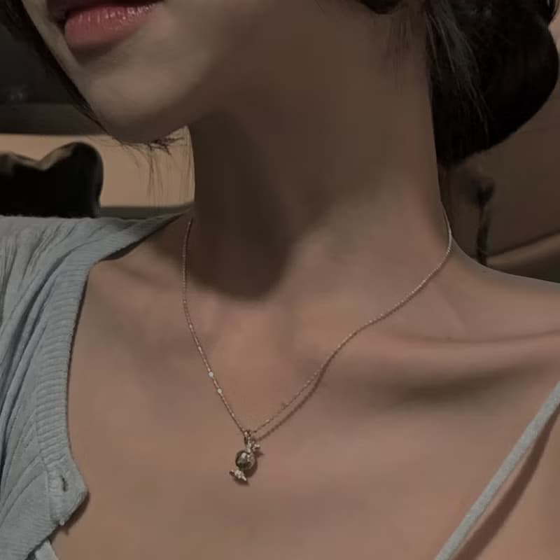 Candy Silhouette Necklace with Italian Chain in 925 Sterling Silver