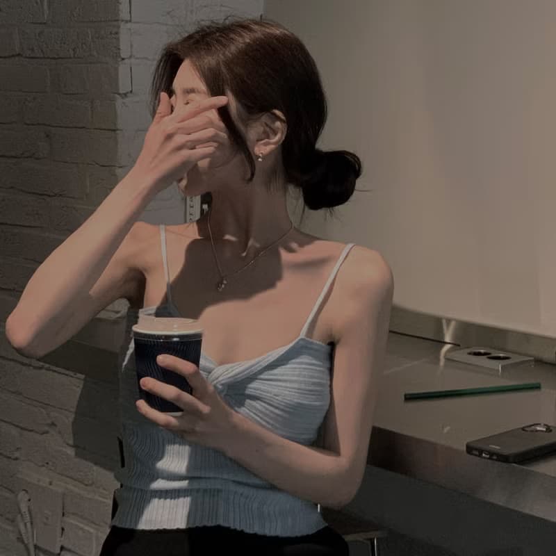 Candy Silhouette Necklace with Italian Chain in 925 Sterling Silver