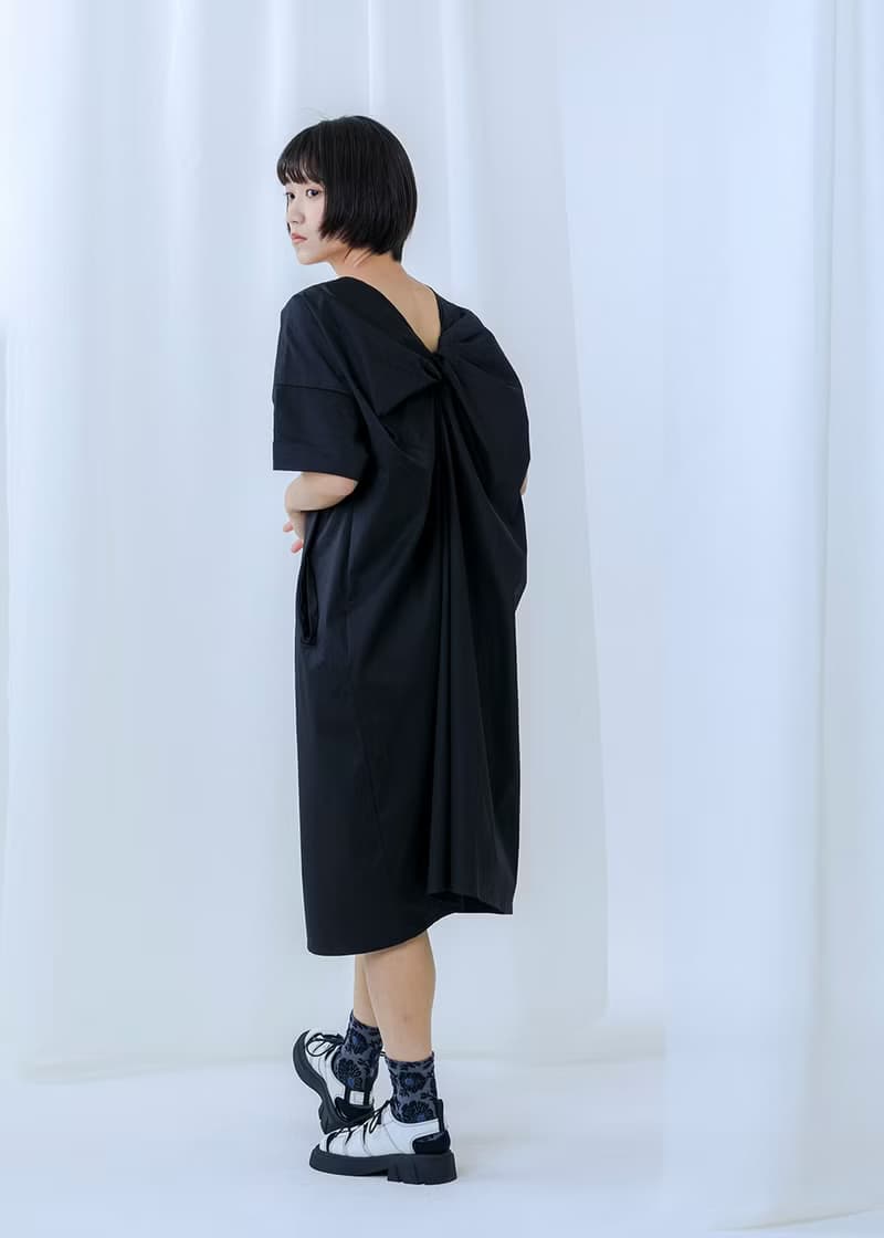 小露背扭結洋裝