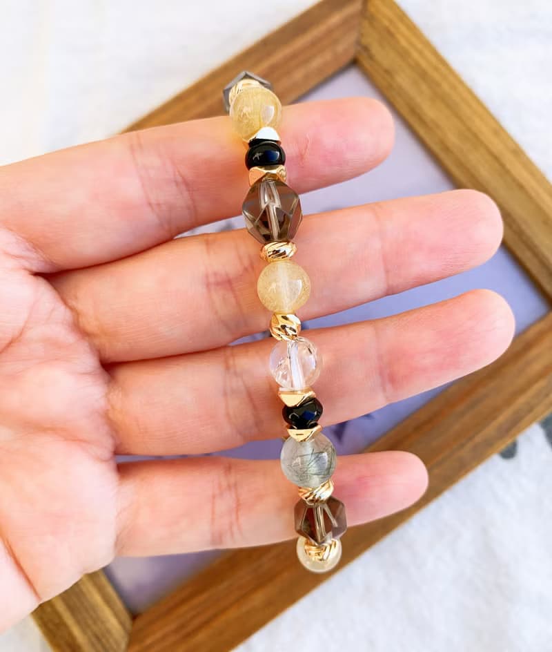 鈦晶/阿賽斯特萊/綠髮晶/茶水晶/黑瑪瑙 手作設計款能量水晶手鍊