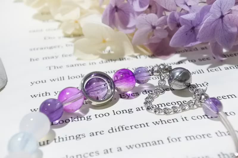 信箱裡的紫羅蘭 – 天然水晶手鍊