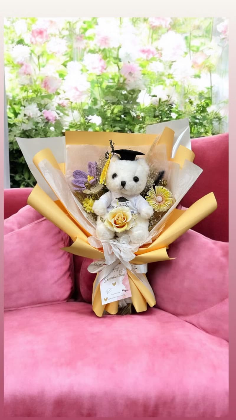公仔花束 永生花束 畢業花束 畢業熊