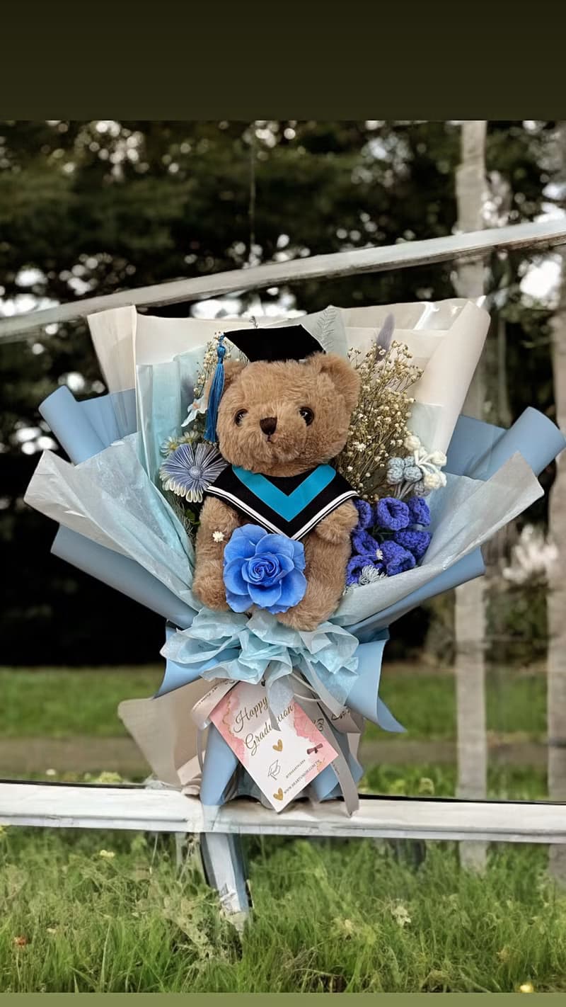 公仔花束 永生花束 畢業花束 畢業熊
