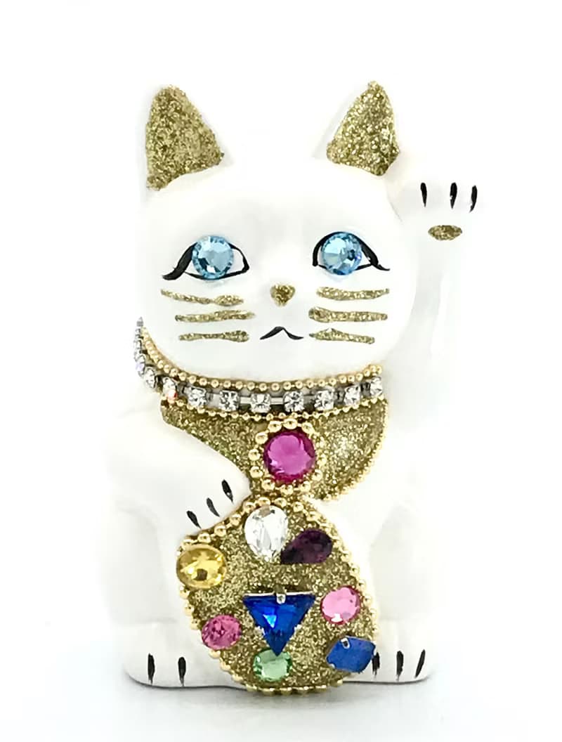 招き猫　ご縁猫　ジュエリーキャット