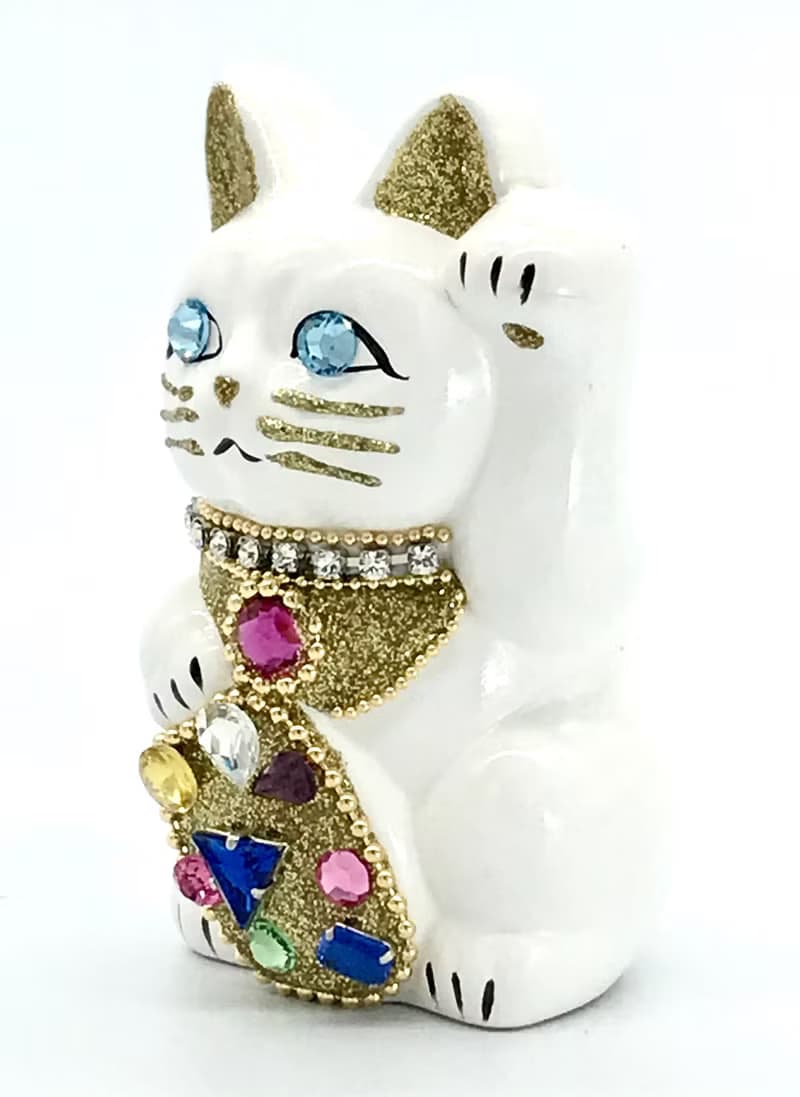 招き猫　ご縁猫　ジュエリーキャット