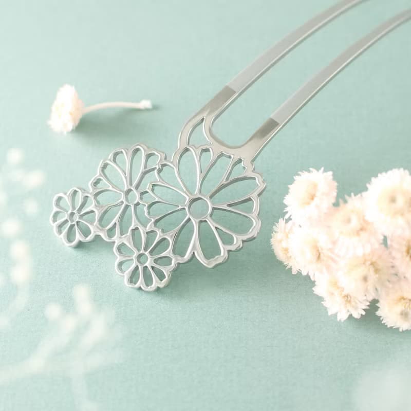 KANZASHI 簪 【花和季節/ 雛菊】