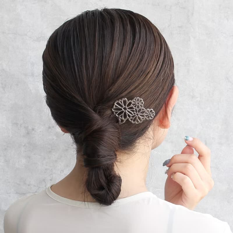 KANZASHI 簪 【花和季節/ 雛菊】