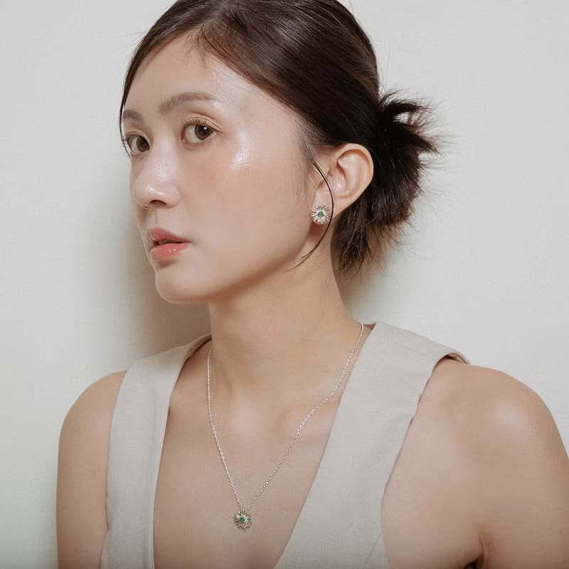 Daisy Earrings 雛菊花祖母綠寶石純銀耳環 生日 禮物 送禮推薦