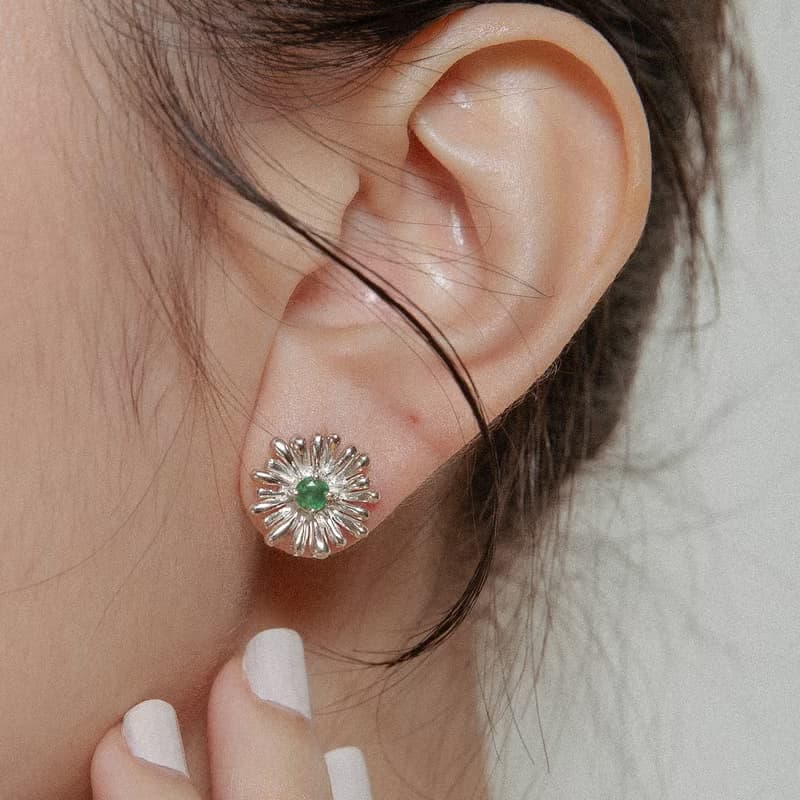 Daisy Earrings 雛菊花祖母綠寶石純銀耳環 生日 禮物 送禮推薦