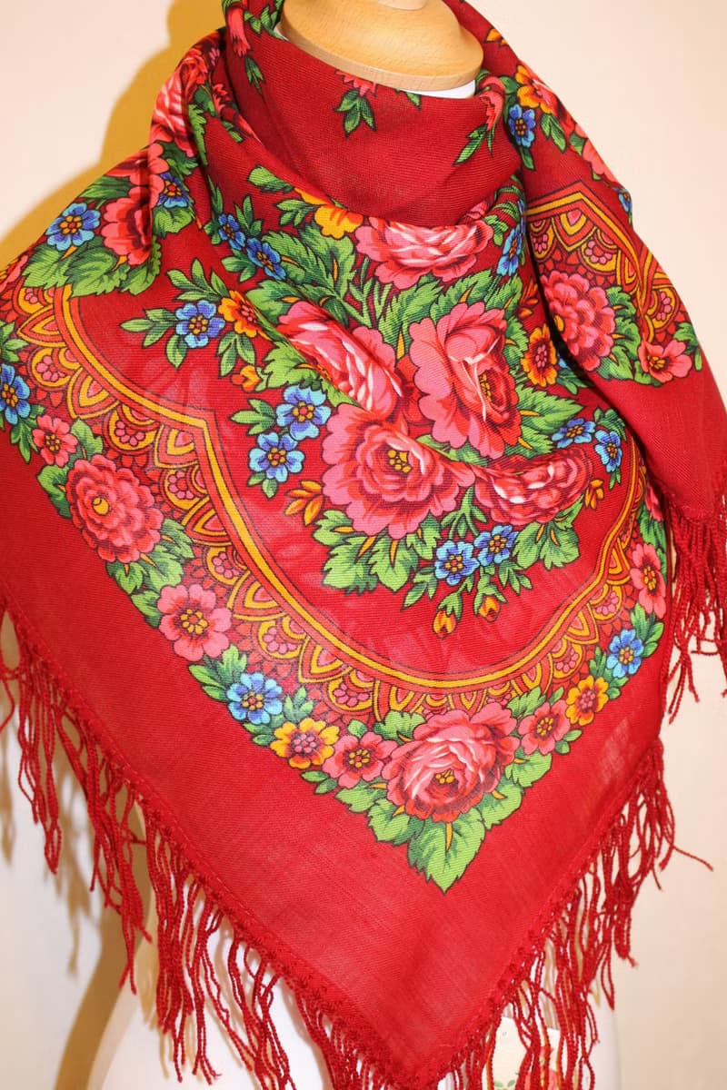 Authentic Pavlovo Posad Russian Shawl Scarf Soft 100% Wool 89x89 cm 190-5 Red