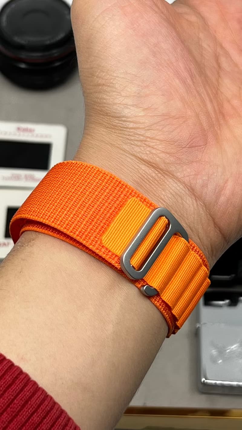 Apple Watch Ultra 49mm 多色 橘子色 Alpine Loop腕錶高山環錶帶