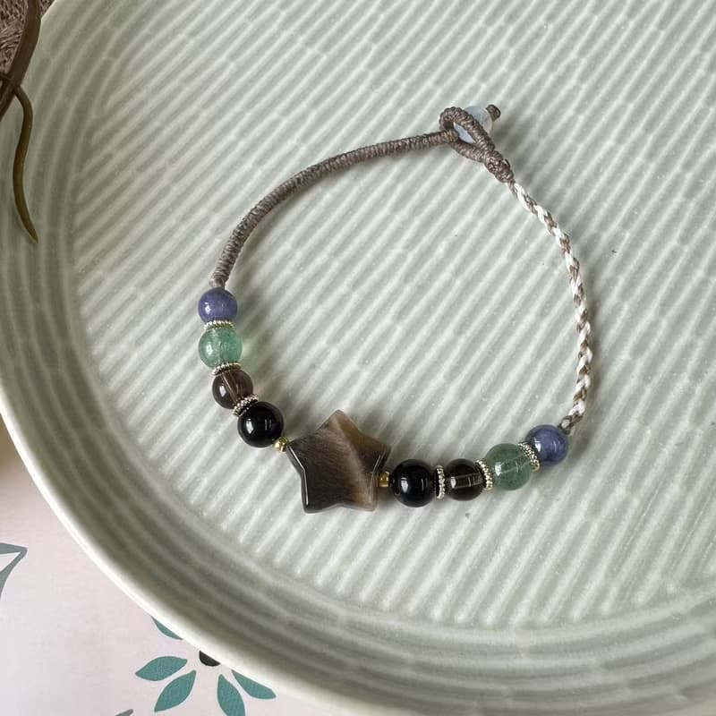 低調骨幹石星星編織手鍊