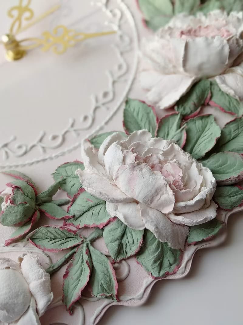 掛鐘 Pink wall clock with voluminous white peonies Silent wall clock Birthday GIFT
