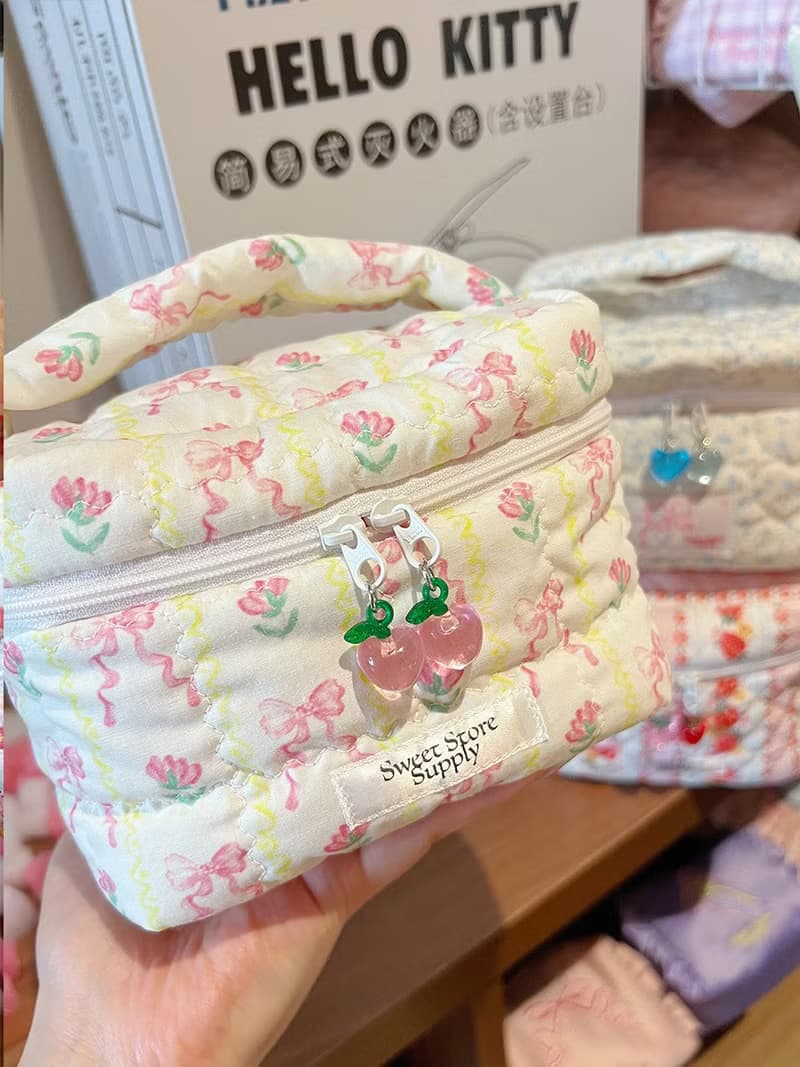 Sweetstore Supply原創可愛甜美蝴蝶結手提小盒子化妝品收納包