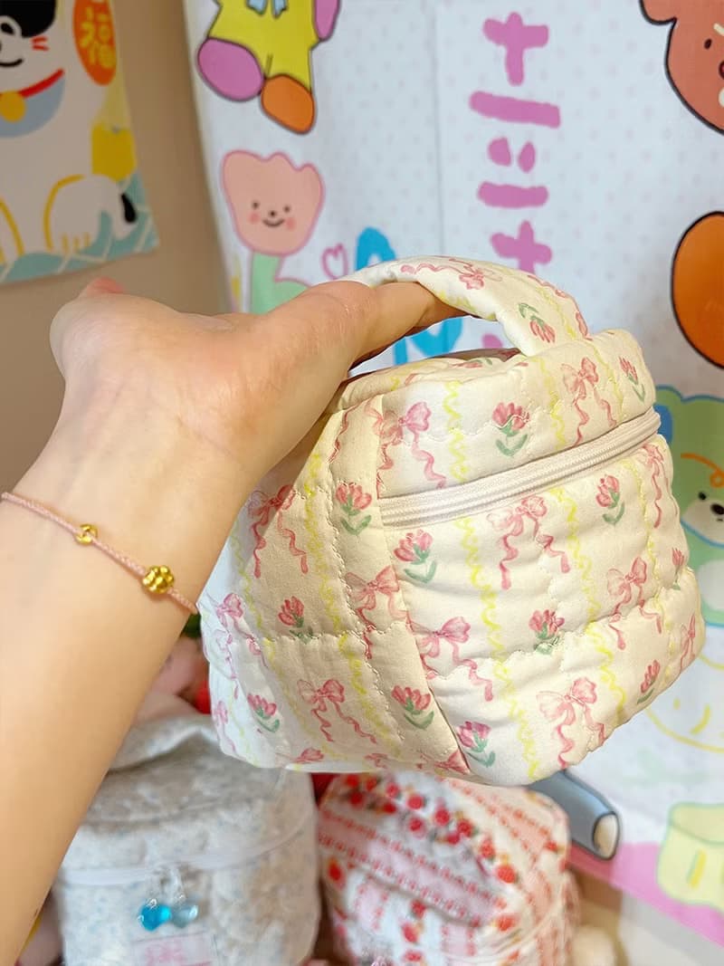 Sweetstore Supply原創可愛甜美蝴蝶結手提小盒子化妝品收納包