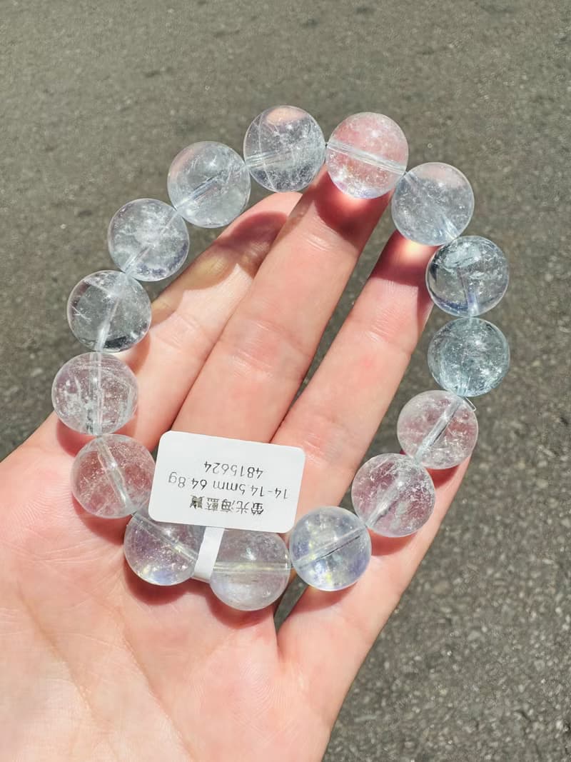 彩虹碎冰透海藍寶14-14.5mm64.8g釋放壓力舒緩情緒療癒能量