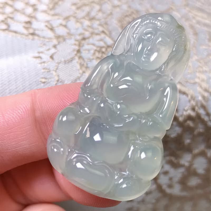 放光起膠冰種翡翠觀音菩薩 | 天然緬甸玉A貨翡翠 | 送禮