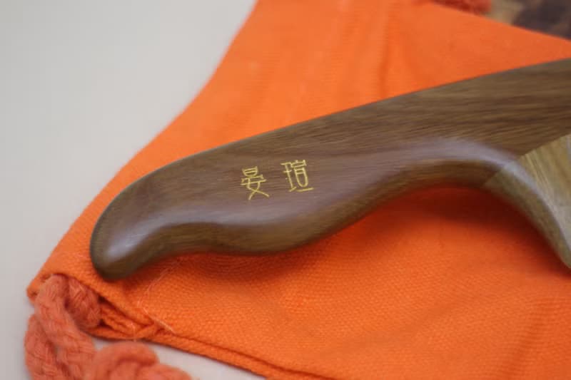 綠檀原木梳 防靜電