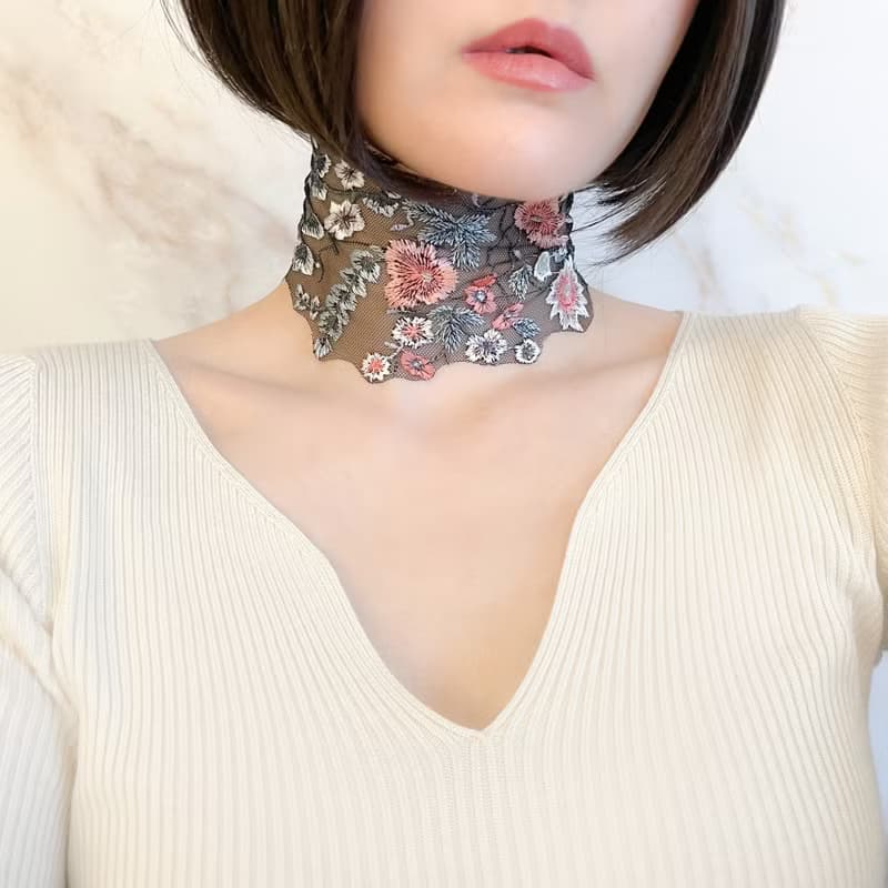 ブラック/ 秘密の花園 /オーガンジーのフラワー刺繍のチョーカー　 SV460BK