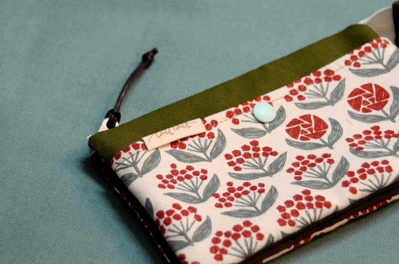 【日本布】布手作多層收納錢包_有卡片專屬收納口袋#紅花綠葉