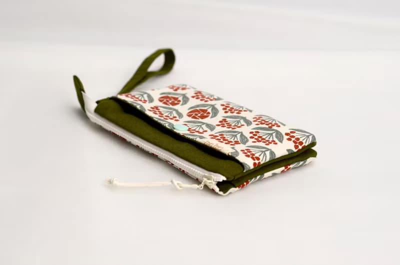 【日本布】布手作多層收納錢包_有卡片專屬收納口袋#紅花綠葉