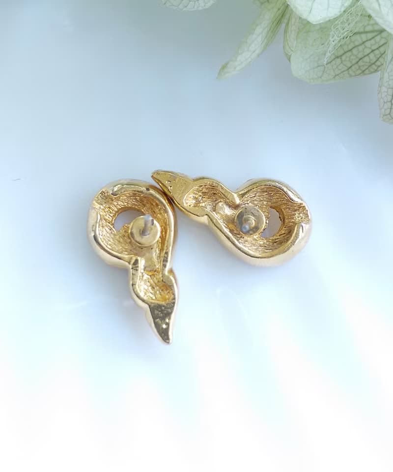 Vintage Jewelry 西洋古董飾品 摩登 小巧 小知性 針式耳環