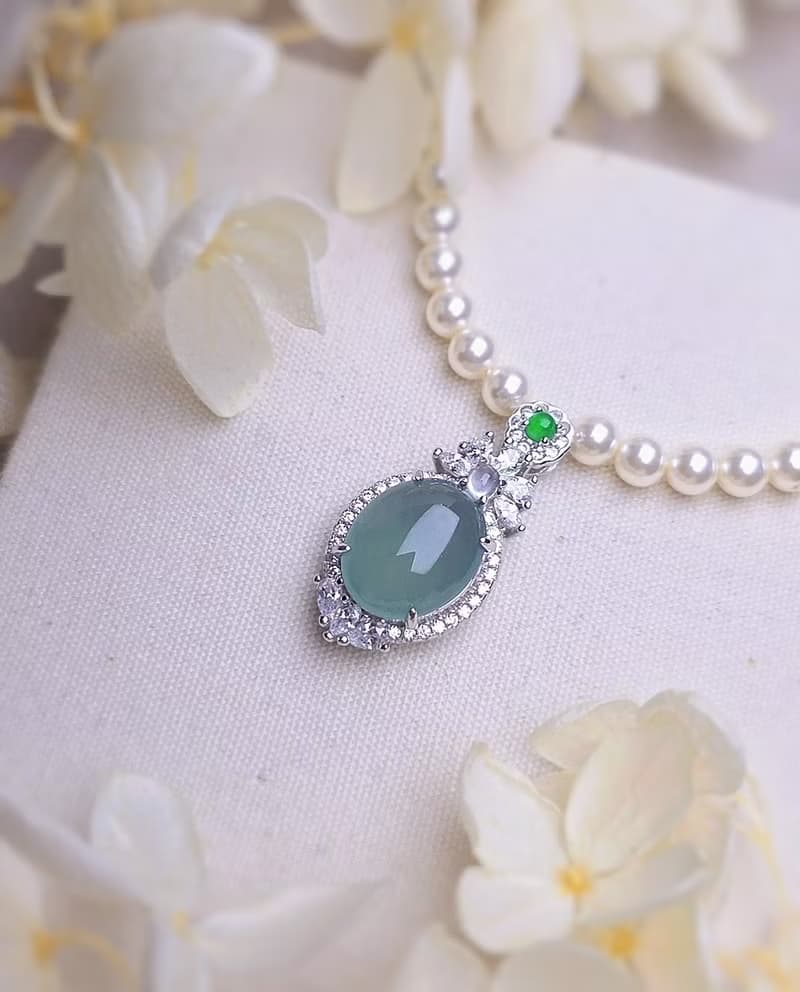 財水•高貴•健康|夢幻高冰藍大蛋面|A貨翡翠純銀豪鑲吊墜項鍊