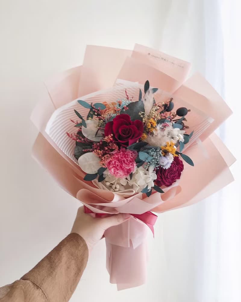 永生花 永生玫瑰花 康乃馨花束 母親節禮物 永生花束 求婚花束