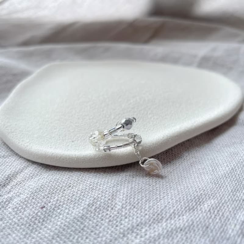 TeenyTinyCraft | 墜星 手工耳骨夾