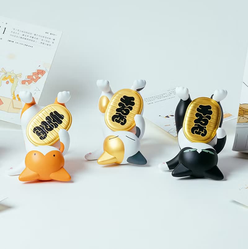 前滾翻 招財貓 | 開運橘白、金運三花、結緣賓士