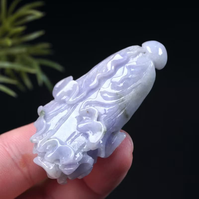 紫羅蘭飄綠花巧雕白菜項鍊 | 天然緬甸玉A貨翡翠 | 送禮