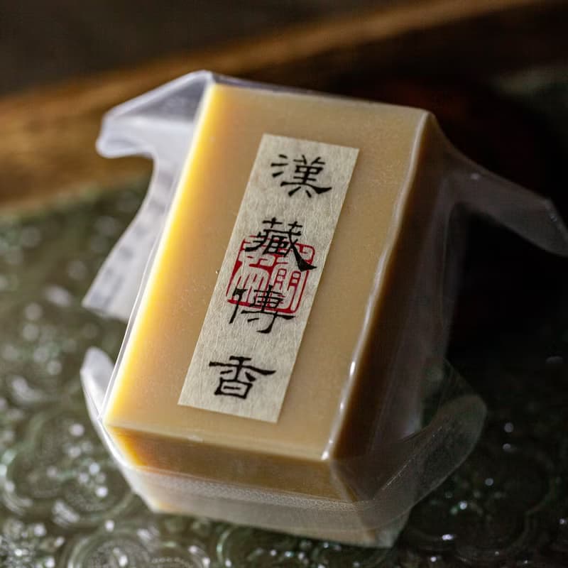 季藏。齋戒素皂。無香老皂