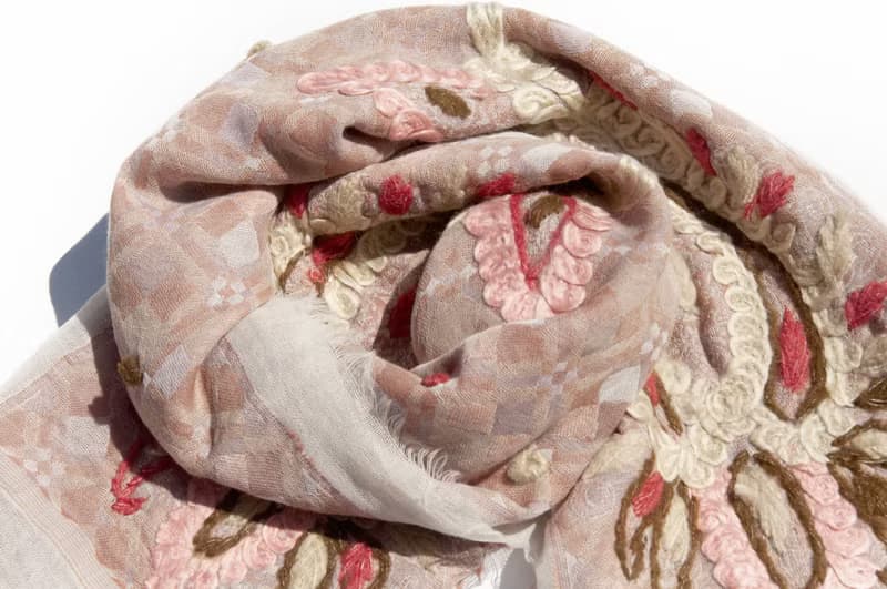 喀什米爾Cashmere/水煮羊毛披肩/針織圍巾/刺繡圍巾/羊絨披巾-花