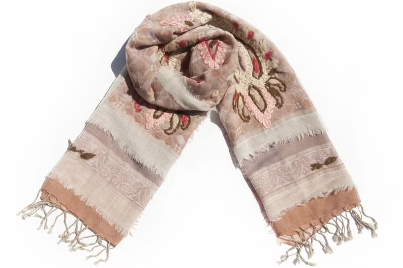 喀什米爾Cashmere/水煮羊毛披肩/針織圍巾/刺繡圍巾/羊絨披巾-花